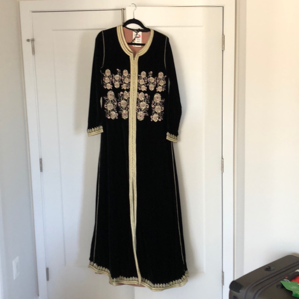 Authentic Moroccan Dress in Black and Pink